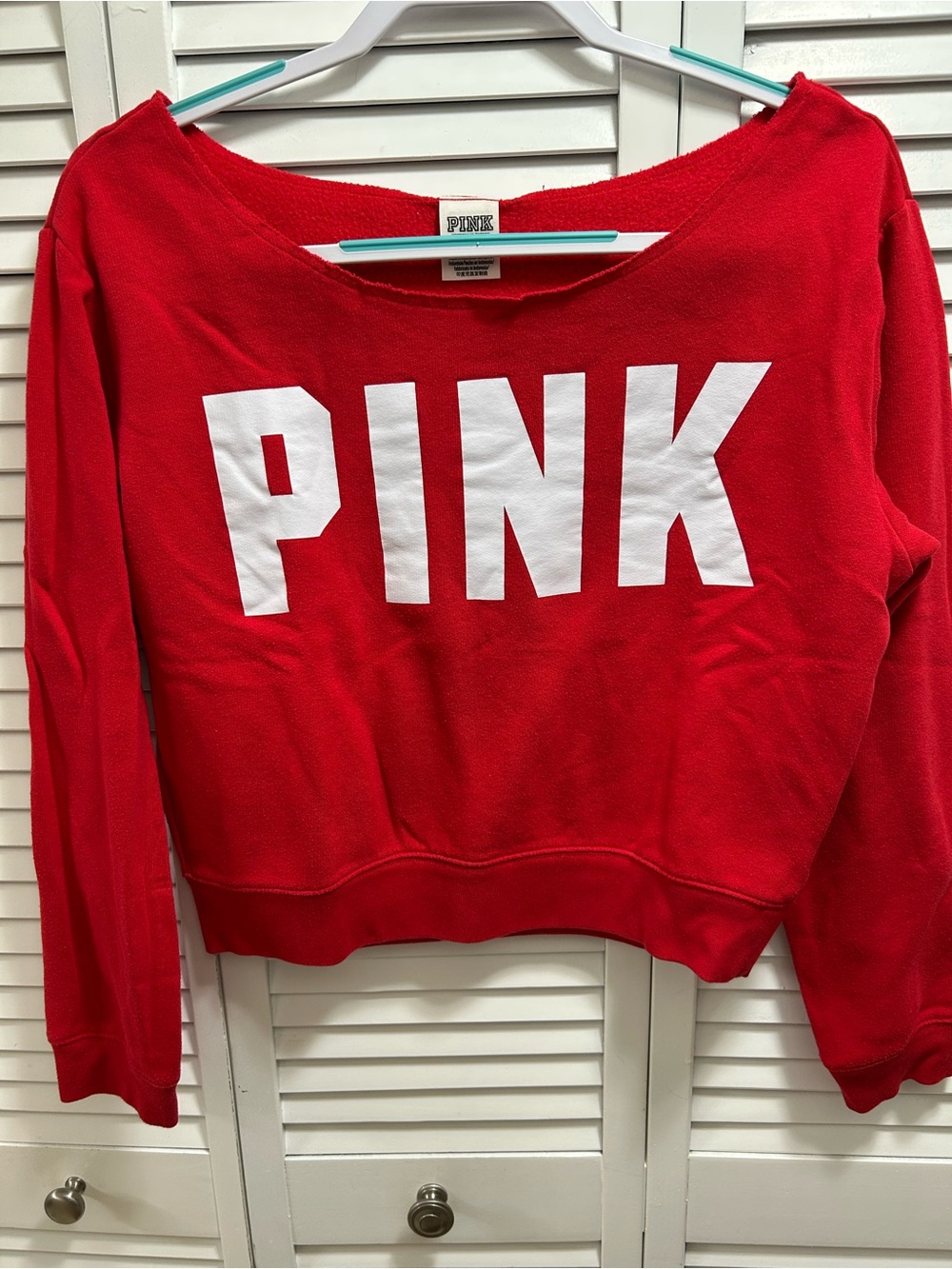 PINK Victoria's Secret Red Crewneck Sweatshirt with White Logo Size M